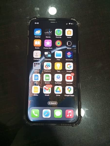 Iphone X; PTA APPROVED ; only one hand used 10