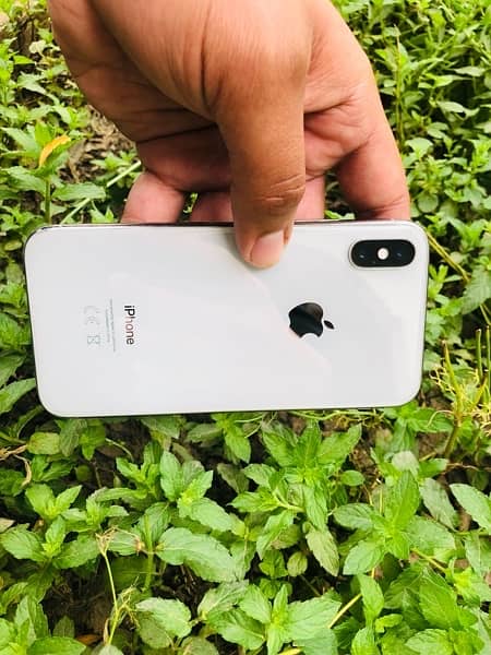 iPhone X pta approved  64 gb  white  colour 3