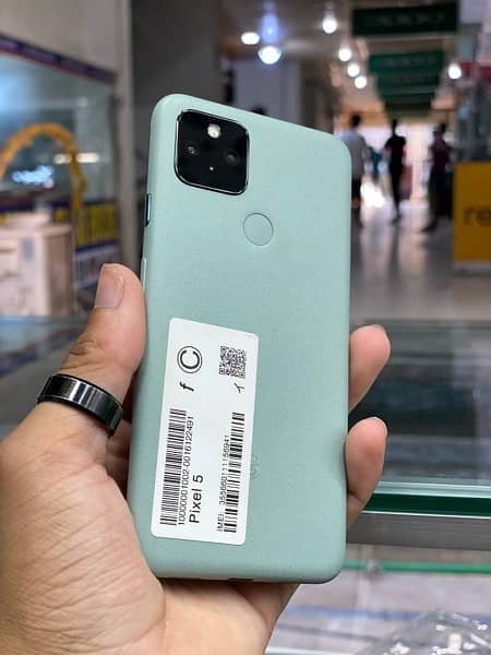 Google pixel 5 brand new condition 7