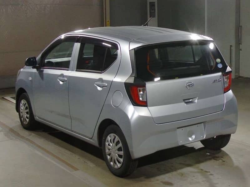 Daihatsu Mira 2021 2