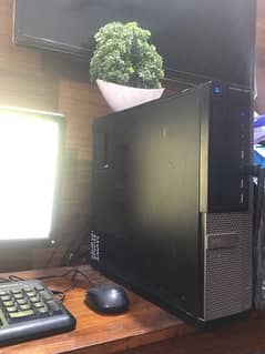 ORIGINAL DELL DESKTOP COMPUTER IN EXCELLENT CONDITION