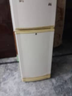 wavess refrigerator 0