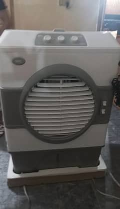 Ac Cooler/ Total new condition/ 6 Chemical bottles/