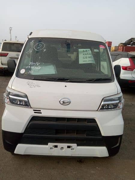 Daihatsu Hijet 2019 4