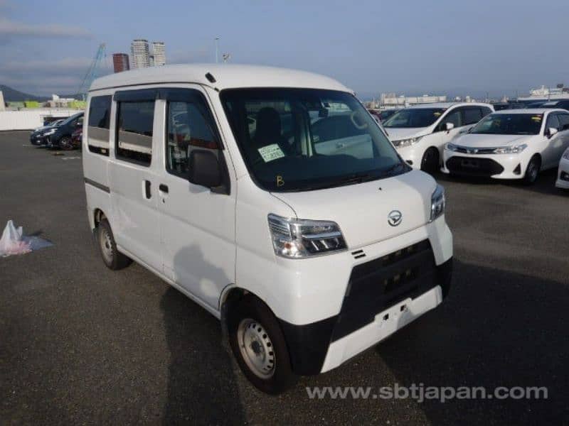 Daihatsu Hijet 2019 7