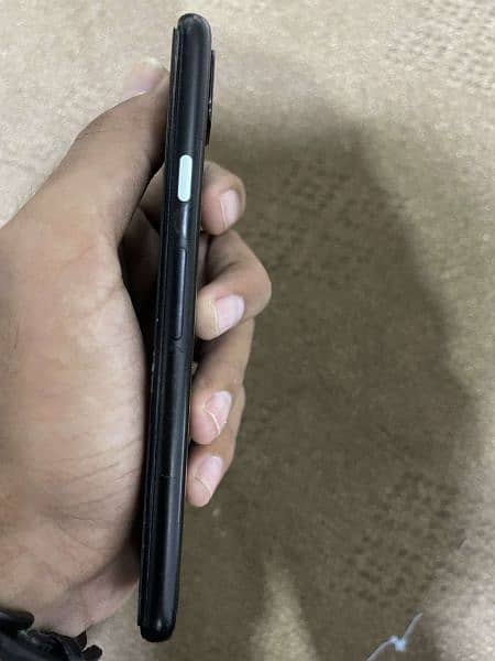 Google pixel 4a 5