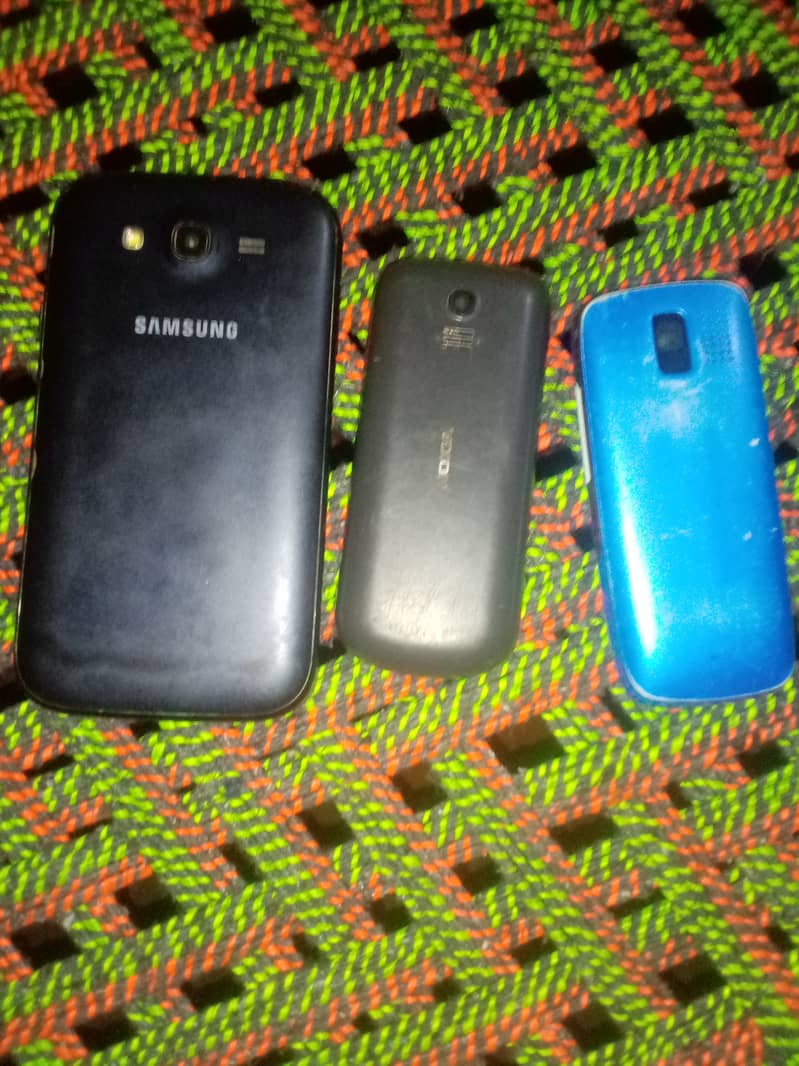 3 mobile samsung aur nokia 2