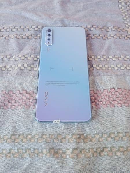 vivo S1 (8Gb/256Gb) ram full new with box and charger 4