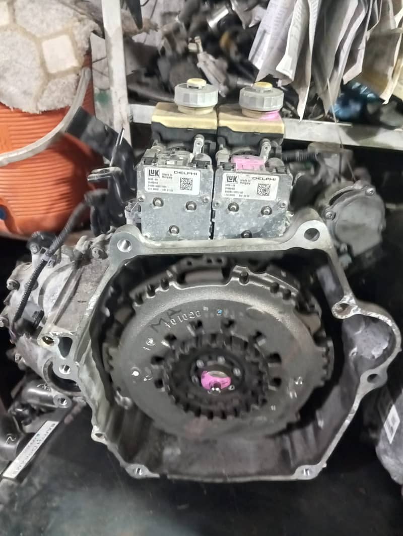 Honda vezel dual clutch available 4