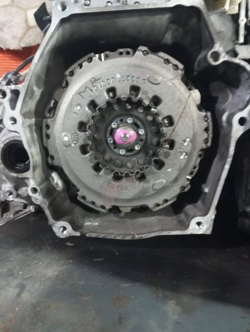 Honda vezel dual clutch available 5