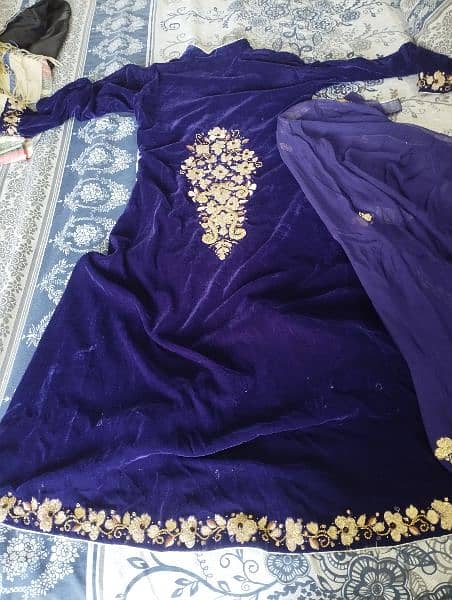 plum purple heavy zari dress & dupatta 1