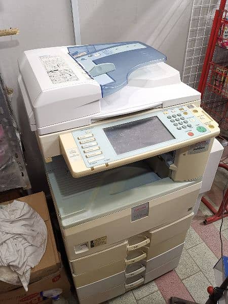 Ricoh 2550sp photocopy machine 2