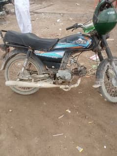 injan ok hai chassis num thora kam dekh rahy pic dali hai chassis ki