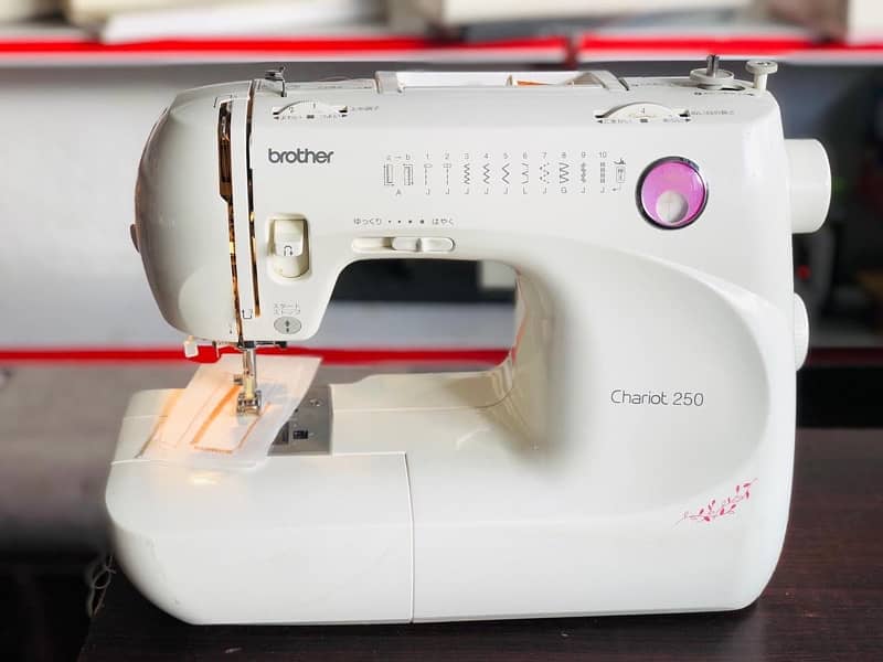 Singer New model sewing machine 2