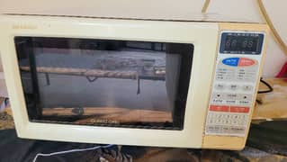 Sharp Microwave Oven (Quartz Grill)