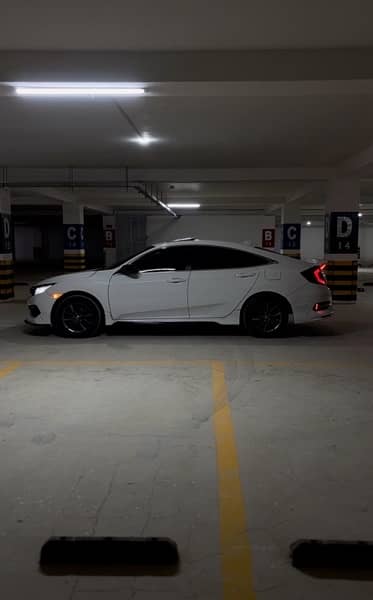 Honda Civic Ug Oriel 2019 7