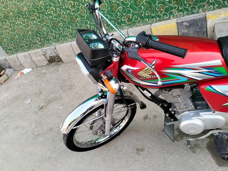 HOnda 125 model 2023 lush condition (0306=4462/443) 8