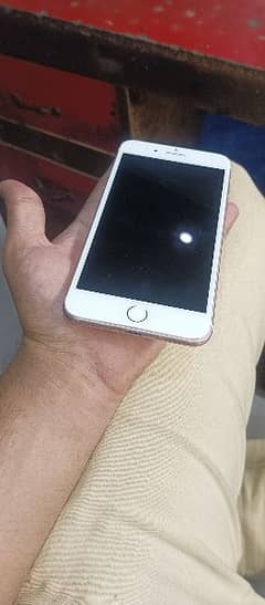 iPhone 7 Plus non VTA new condition know any falt 256 gb