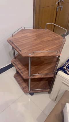 I am selling tea trolley