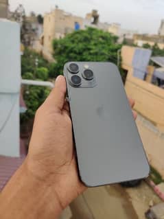 Iphone Xr Into 13 Pro