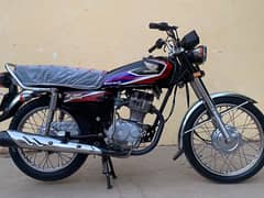 HONDA CG 125 2017 BLACK COLOUR