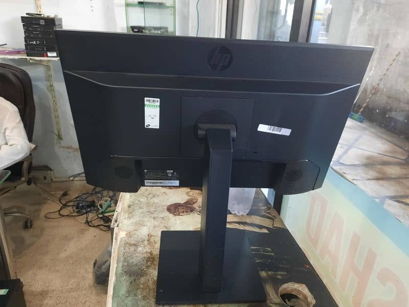 Hp 24 inch bazel less monitor 1