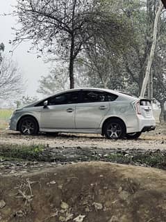 Toyota Prius 2014