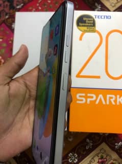 Tecno spark 20c