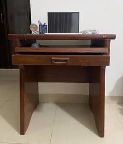 wooden study table