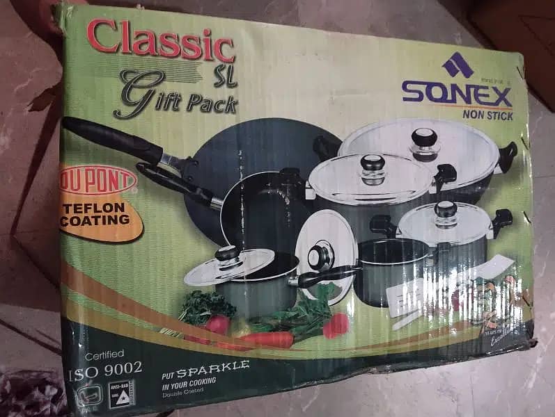 Sonex Non Stick Classic SL Gift Pack for urgent sale. . 1