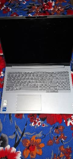 Lenovo thinkpad intel core i7.