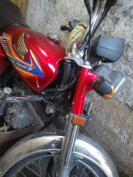 Honda CD 70 4