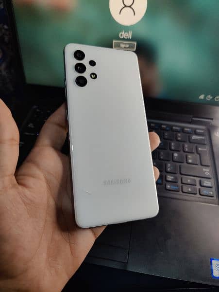 Samsung a32 with box 9