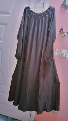 Bs likho brown abaya best quality stuff used twice in new condition