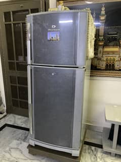 Dawlance fridge medium size