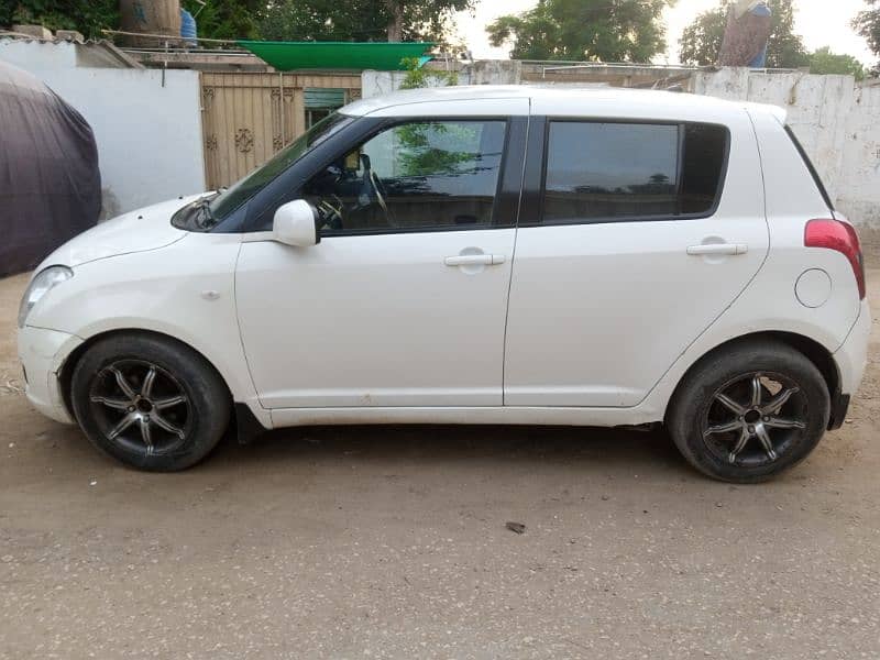 Suzuki Swift 2015 11