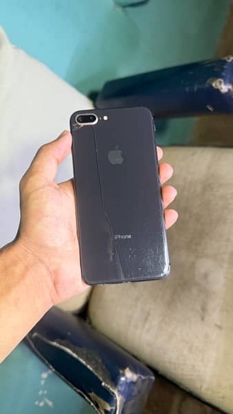 iphone 8plus [64gb] 4