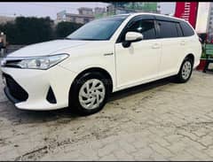 Toyota Corolla Fielder 2017