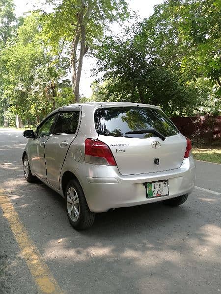 Toyota Vitz 2013 3