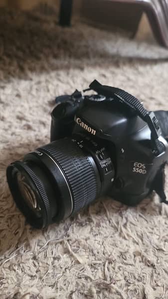 DSLR Canon 550 D 2