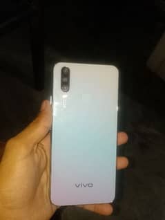 Vivo Y17