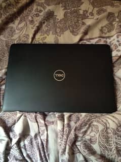 Dell laptop core i3 8th gen 8/256 touch screen