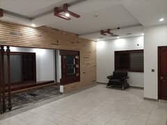 DHa Phase 6 666yards Bungalow Portion 4bed Drowning Dining Fully Renovated 1st Floor