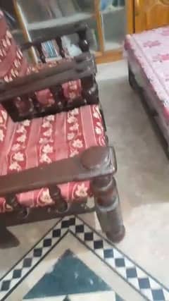 Soffa set for sell very reasonable price