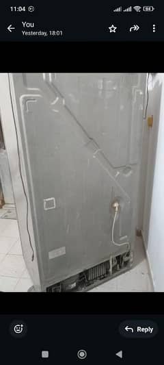 haier  refrigerator freezer in 2 door excellent condition