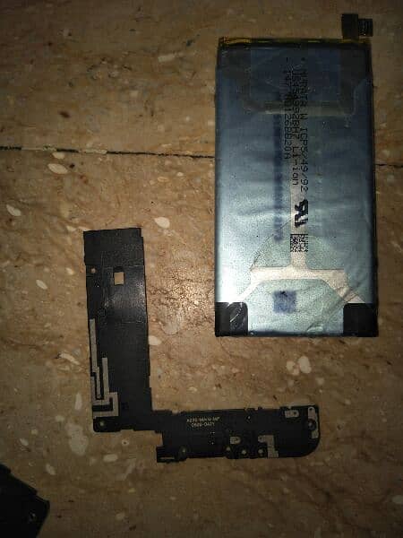 Aquos R3 6/128 non pta 1