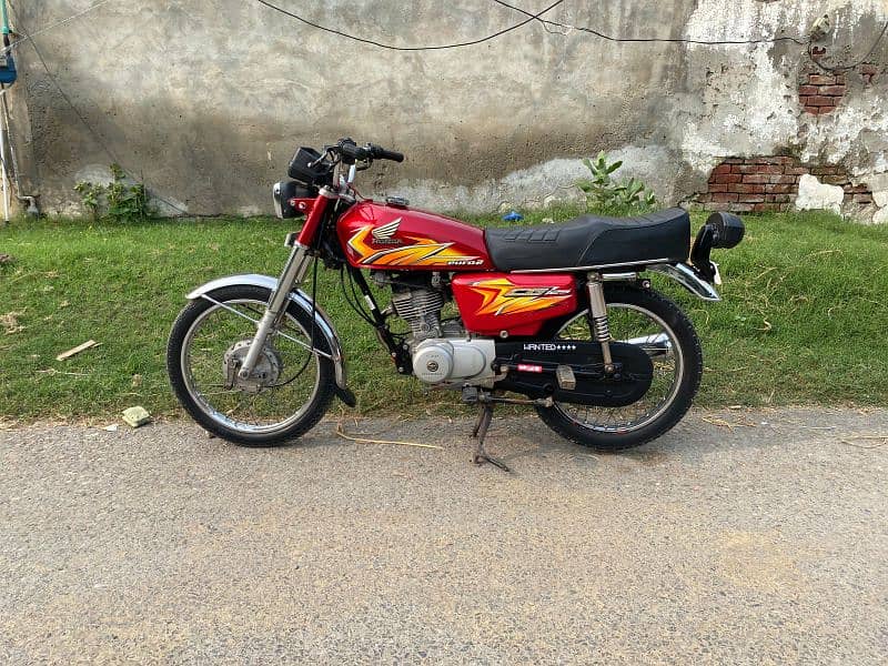 Honda cg 125 bike for sale 0