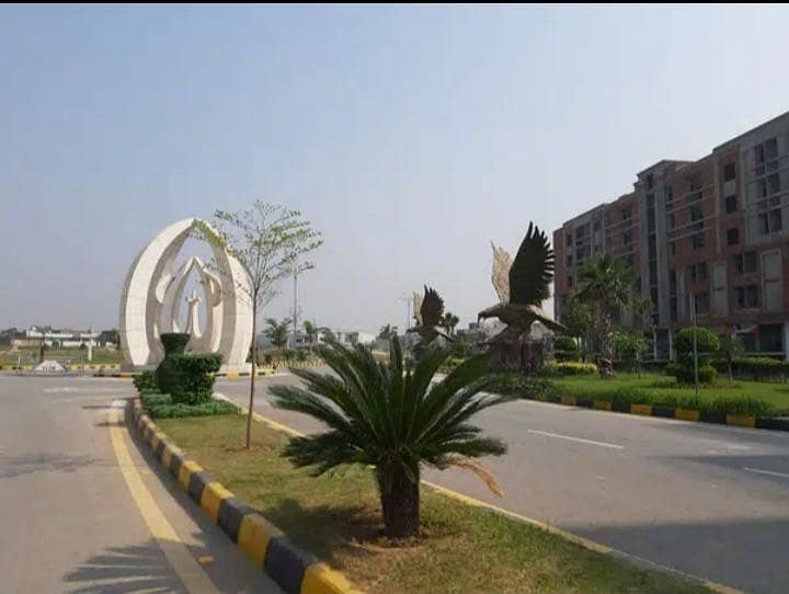 8 MARLA DOUBLE ROAD &PARKFACE PLOT FOR SALE IN C BLOCK FAISAL TOWN PHASE-1 5