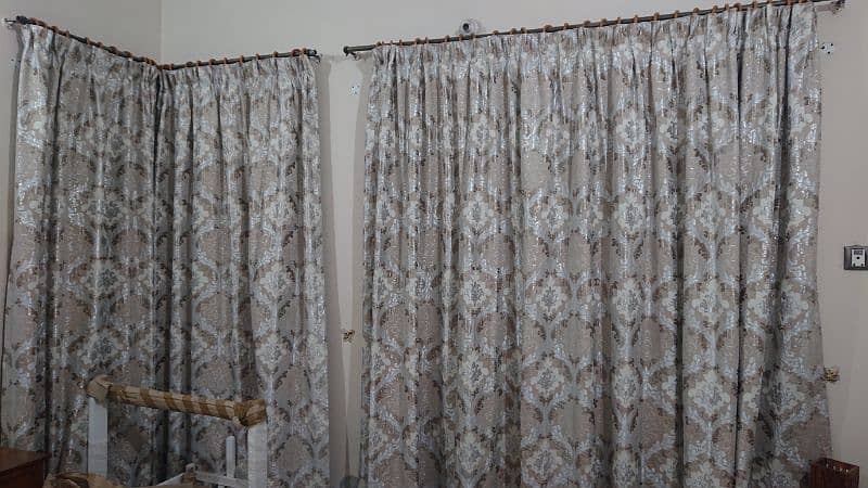 Curtains Export Quality Cloth (like new) 5