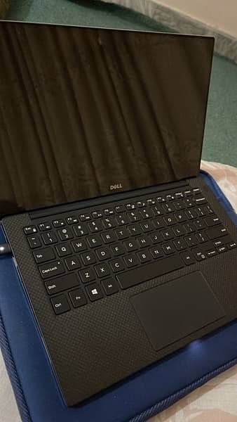 Dell XPS 13 9360 7th Gen core i5 1